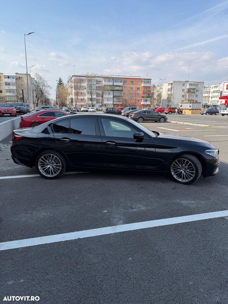 BMW Seria 5 520d xDrive AT - 4