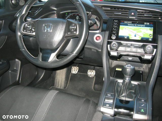 Honda Civic 1.5 T Prestige (Navi) - 32