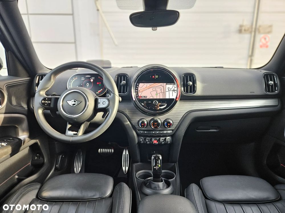 MINI John Cooper Works ALL4 sport - 35