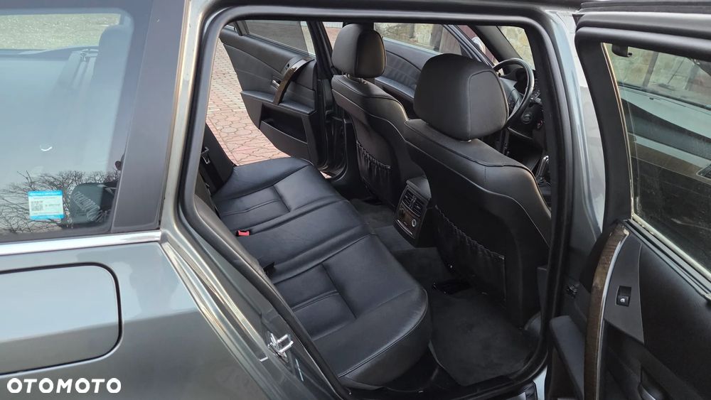 BMW Seria 5 - 28