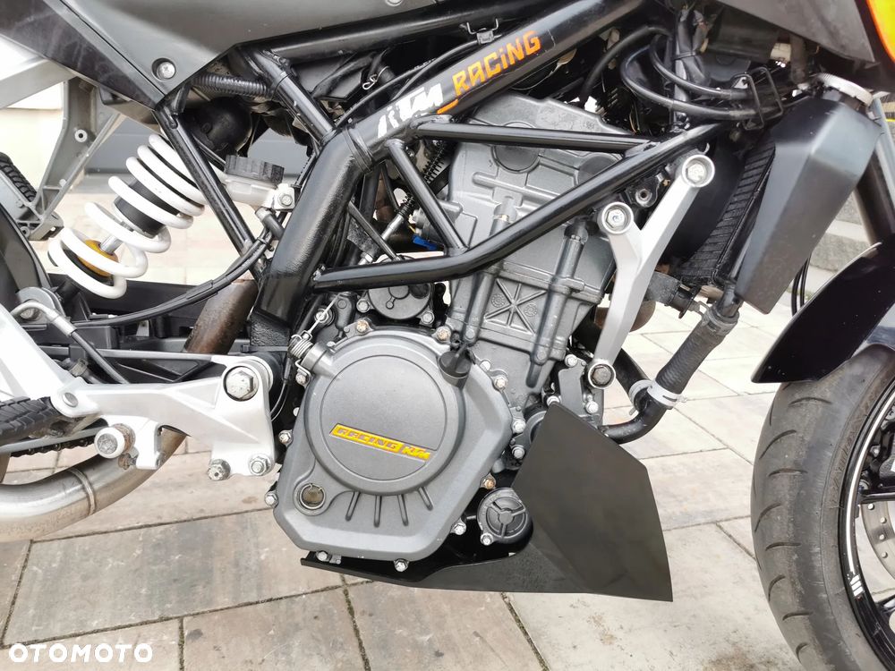 KTM Duke - 22