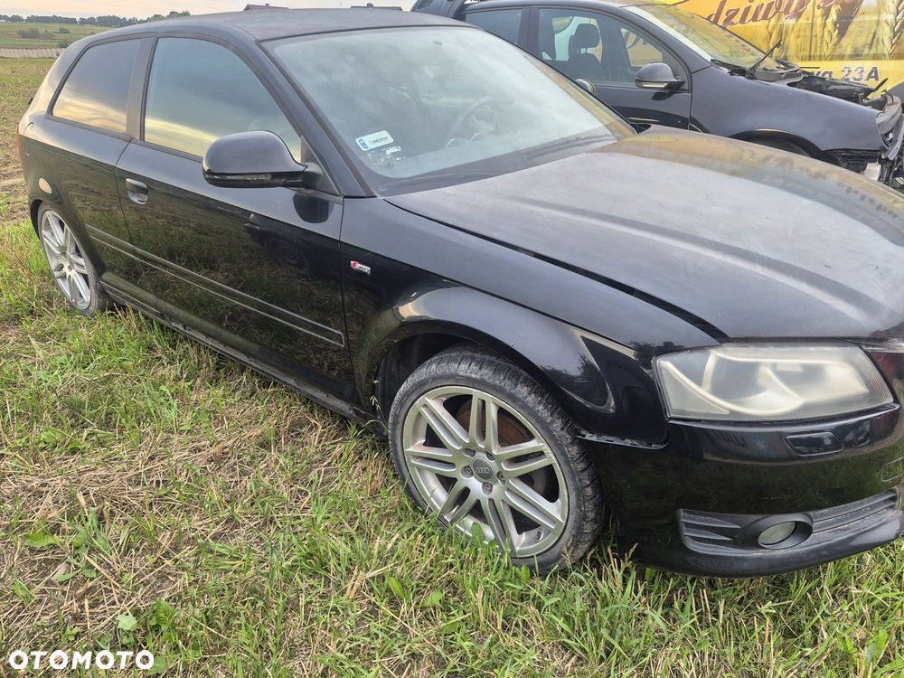 Błotnik prawy lewy audi a3 8p lift kolor LY9B - 3