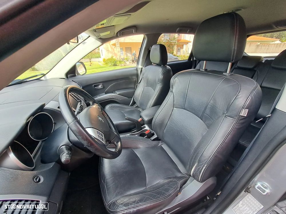 Peugeot 4007 2.2 HDi Executive - 7