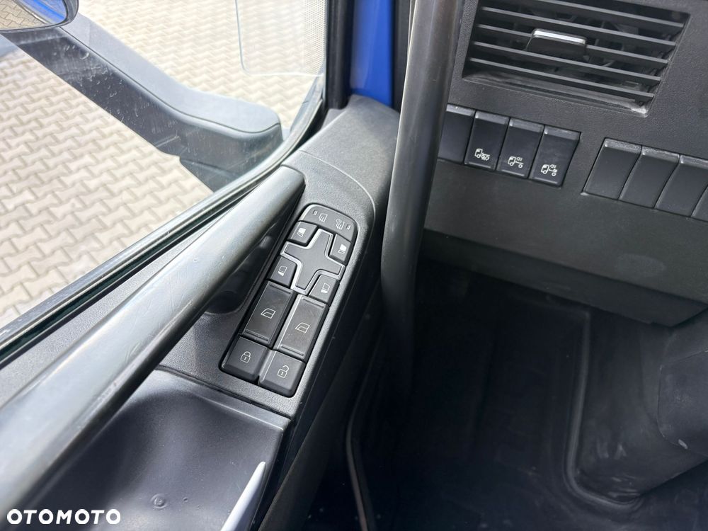 Volvo FH550 6x4 EURO6 WYWROTKA IZOTERMA Z HYDROBURTĄ - 34