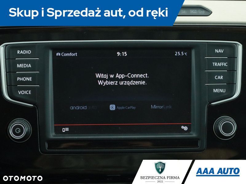 Volkswagen Passat - 15