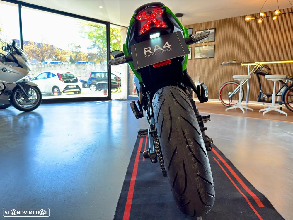 Kawasaki Ninja NINJA 650 - 24