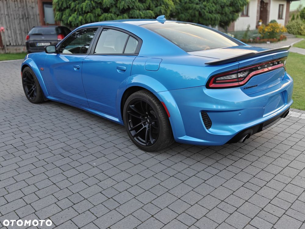 Dodge Charger 6.4 Scat Pack Widebody - 19