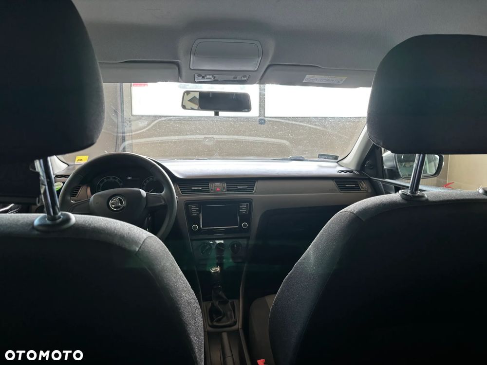 Skoda RAPID 1.0 TSI Ambition - 14