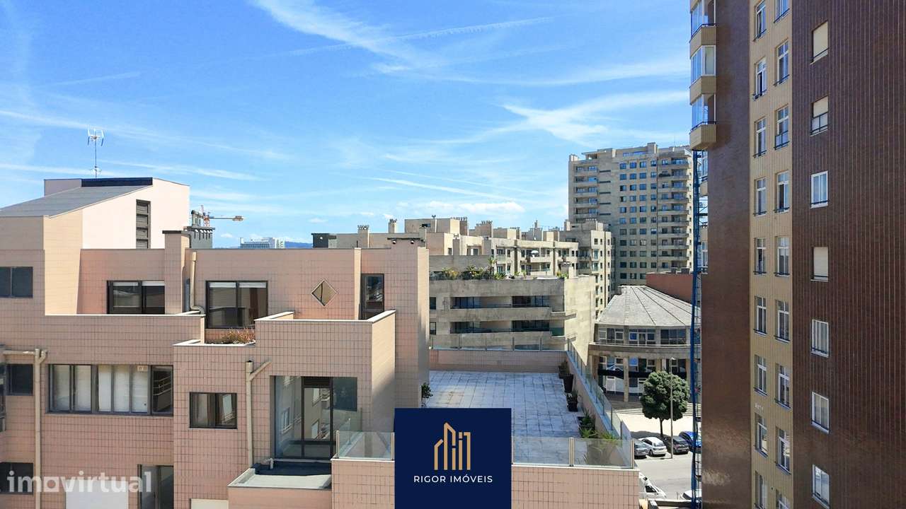 Apartamento T3 Duplex -Vista Panorâmica | Zona Balnear-Póvoa de Varzim - Grande imagem: 2/46