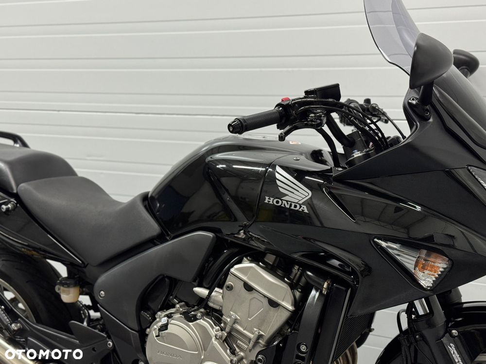 Honda CBF - 11
