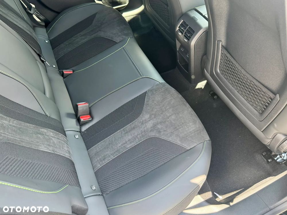 Peugeot 308 1.5 BlueHDi GT Exclusive S&S EAT8 - 13
