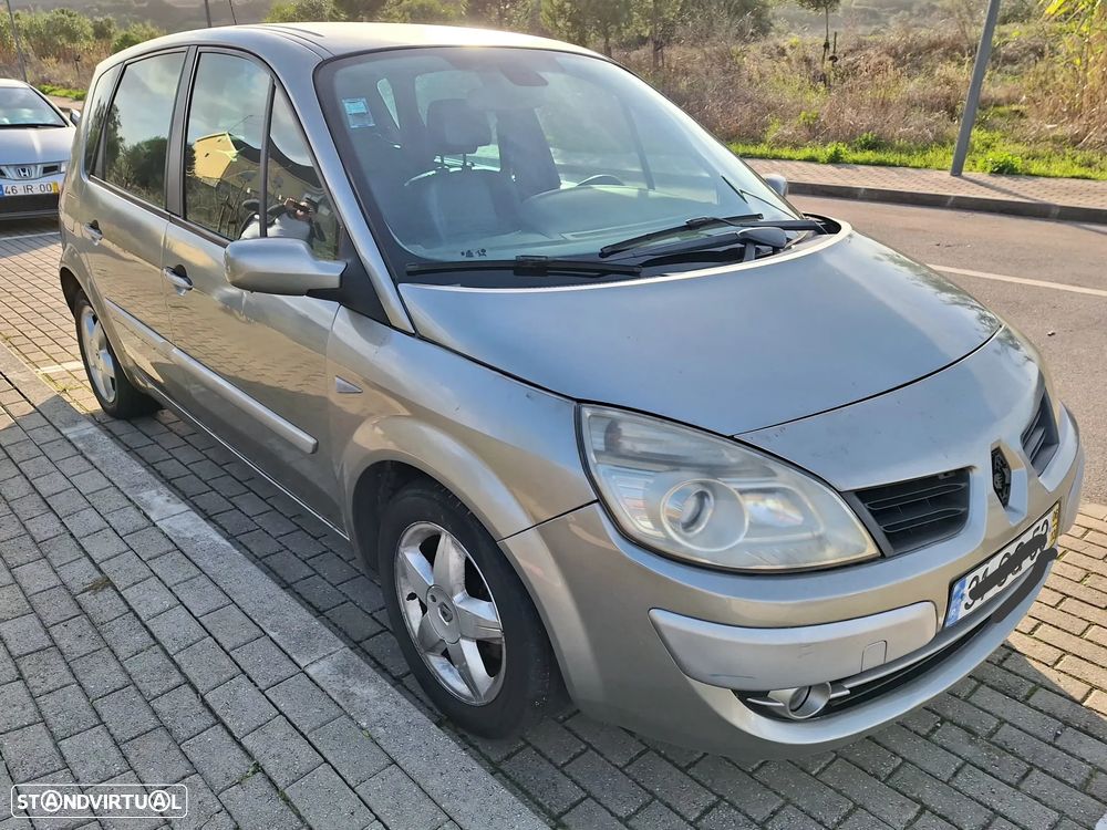 Renault Scénic 1.5 dCi S - 1