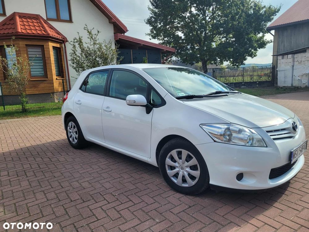 Toyota Auris 1.4 D-4D Active - 1