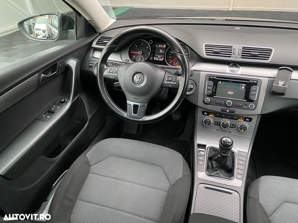 Volkswagen Passat Variant 2.0 Blue TDI SCR Business Edition - 6