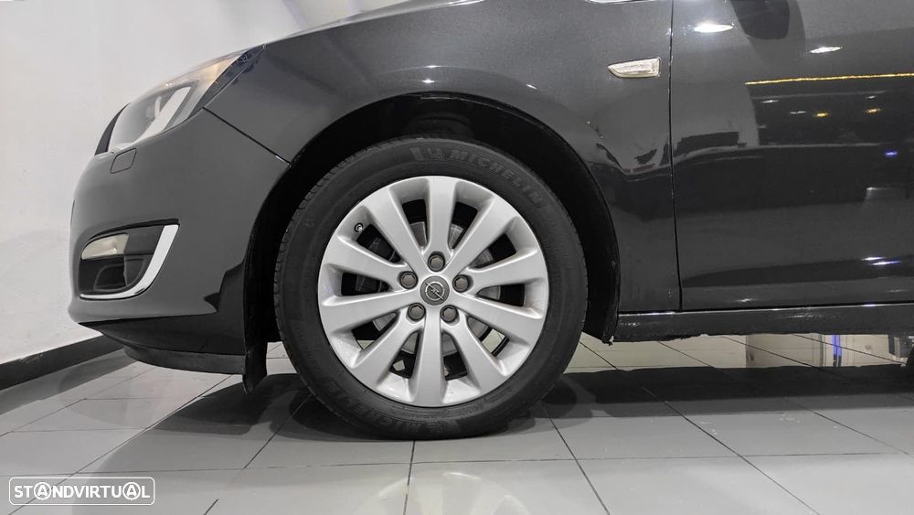 Opel Astra Sports Tourer 1.6 CDTi Executive S/S - 39