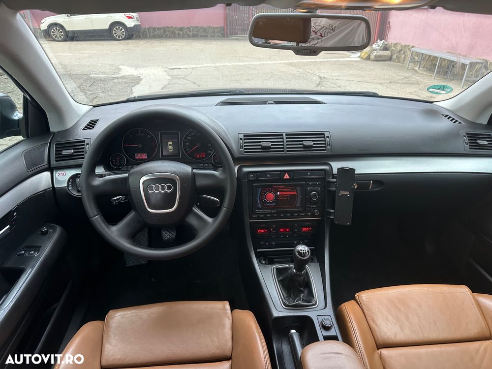Audi A4 2.0 TDI - 11