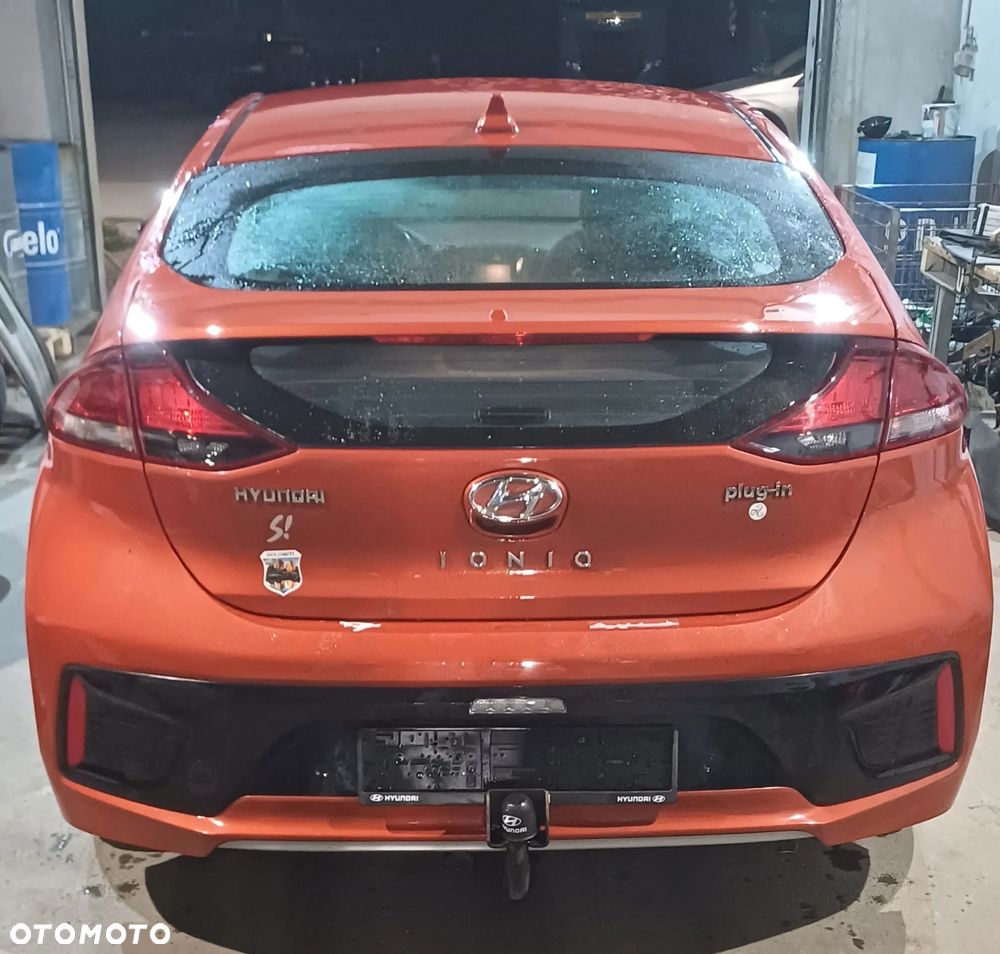 Hyundai IONIQ 1.6 GDI Trend - 6