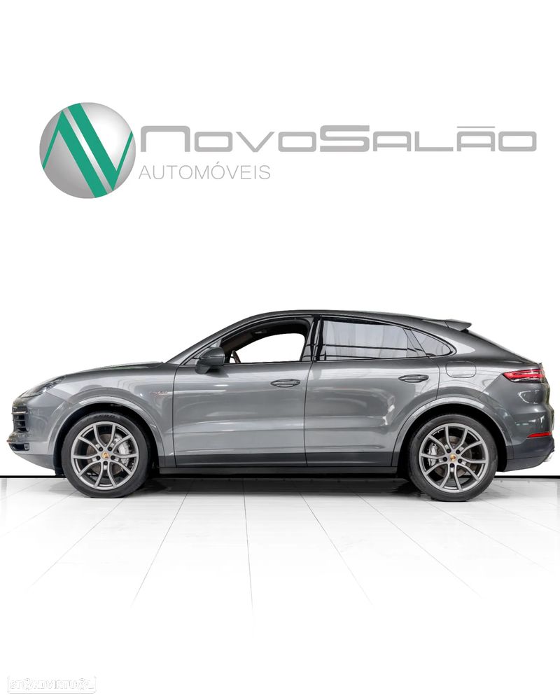 Porsche Cayenne Coupé E-Hybrid - 2