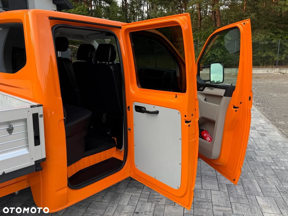 Volkswagen Transporter T6 Doka 6 osób / Oryginalny stan / Serwis tylko w Aso / Stan jak nowego / Fv23% - 28