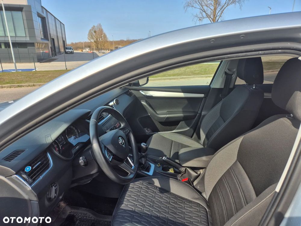 Skoda Octavia 1.6 TDI SCR Ambition - 14