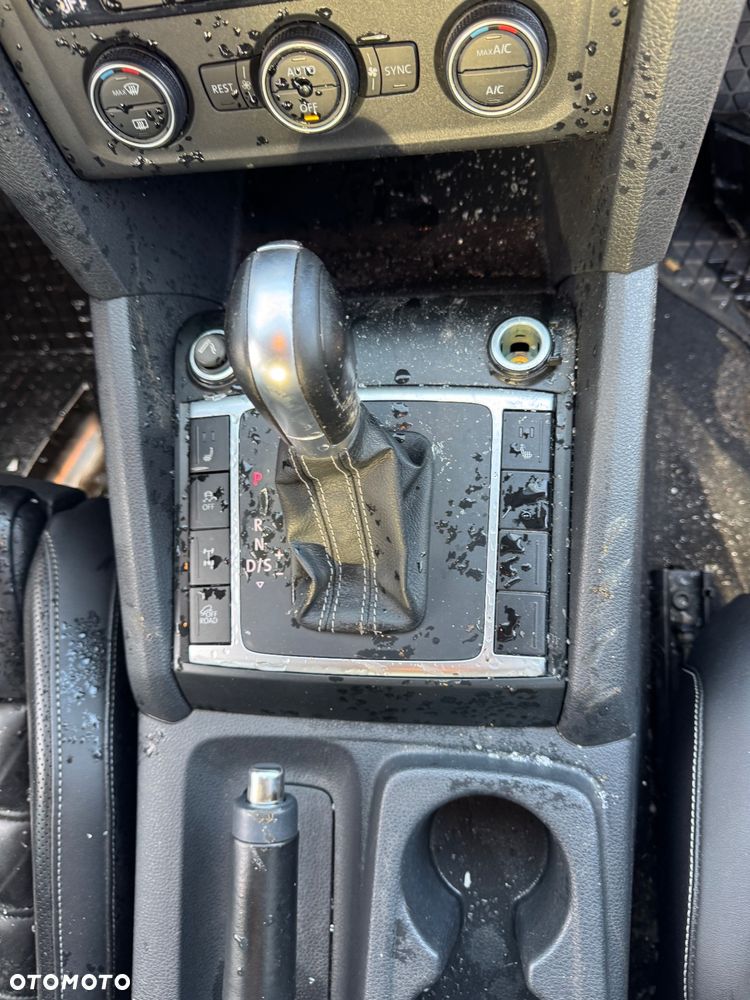 Volkswagen Amarok 3.0 V6 TDI 4Mot Highline - 7