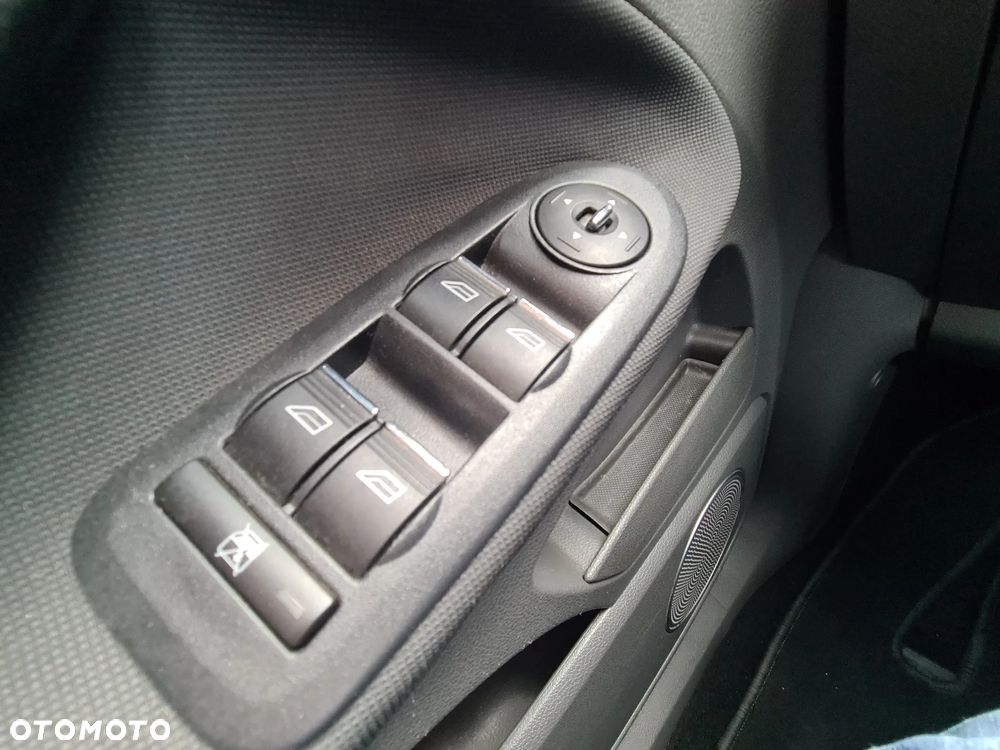 Ford C-MAX - 28