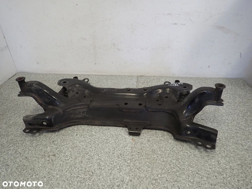 TOYOTA VERSO 2.0 D4D 09-13 SANKI BELKA ZAWIESZENIA PRZEDNIEGO - 1