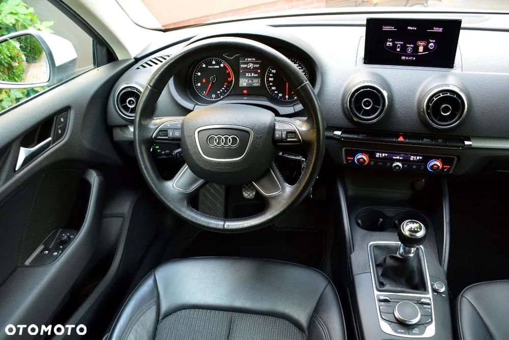 Audi A3 3-drzwiowe 1.4 TFSI Ambition - 22