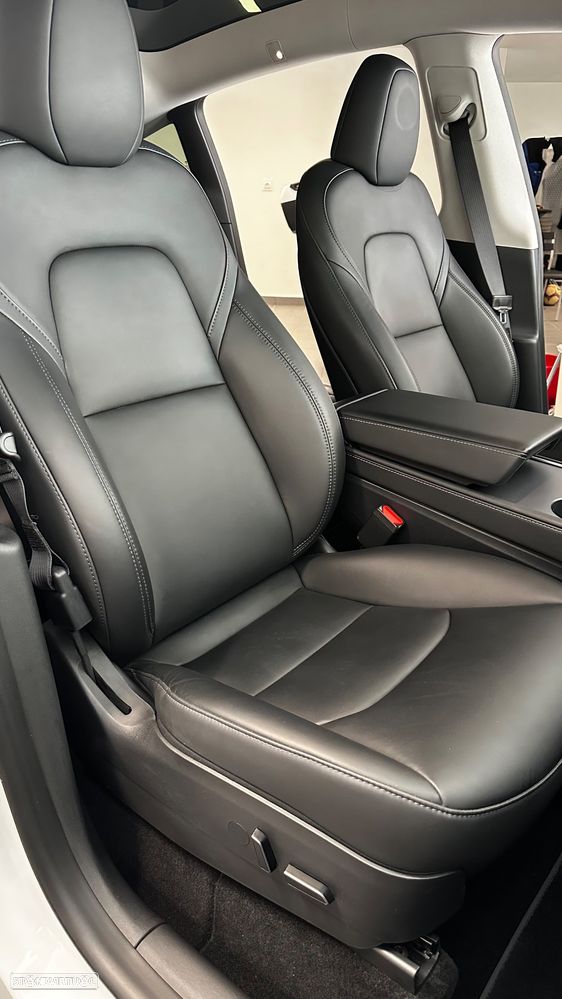 Tesla Model Y Tração Traseira - 17