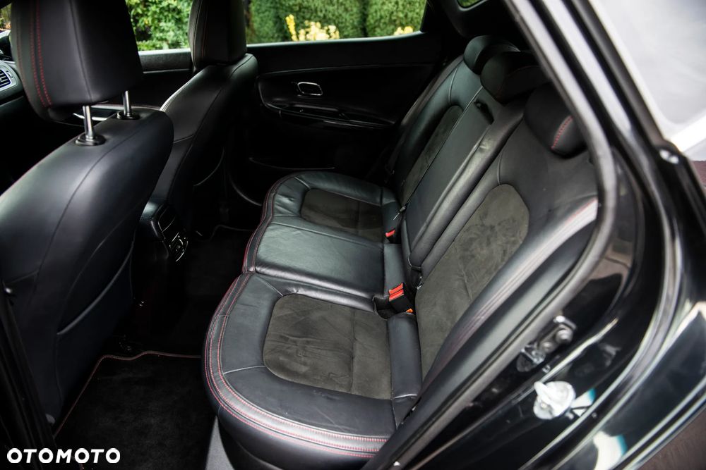Kia Ceed 1.6 T-GDI GT-Challenge - 32
