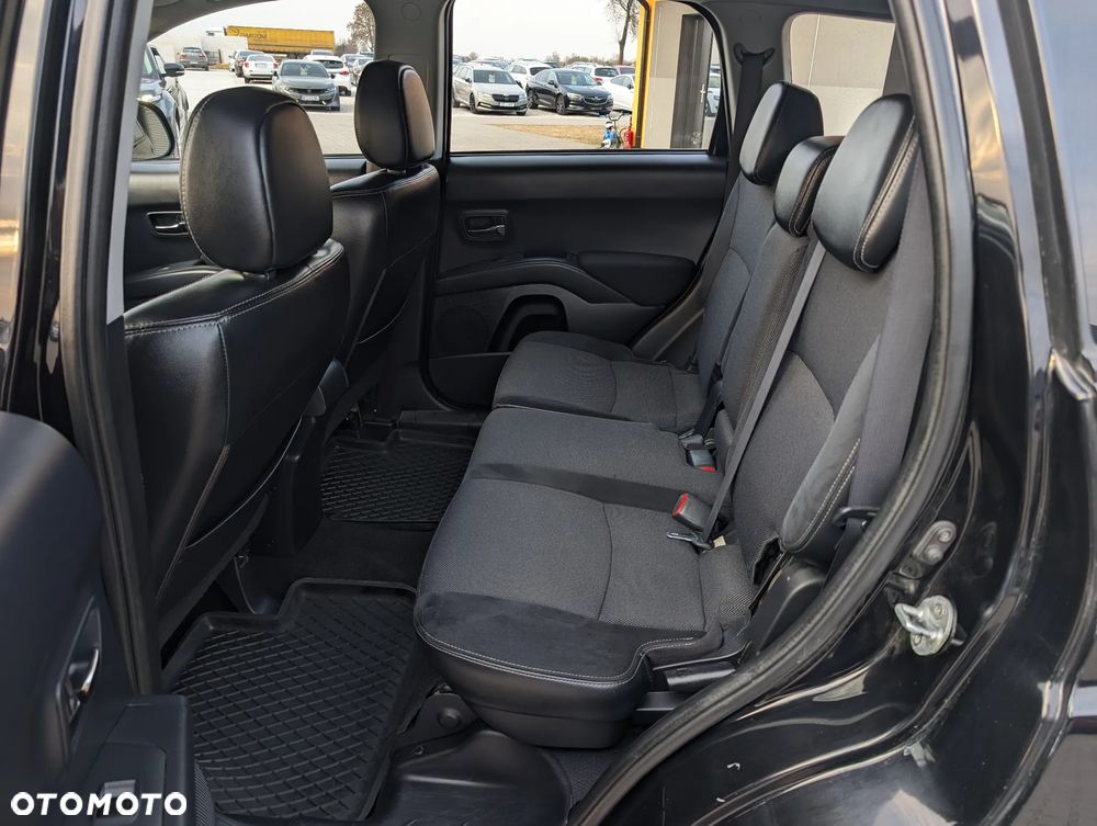 Citroën C-Crosser 2.2 HDi Exclusive - 34