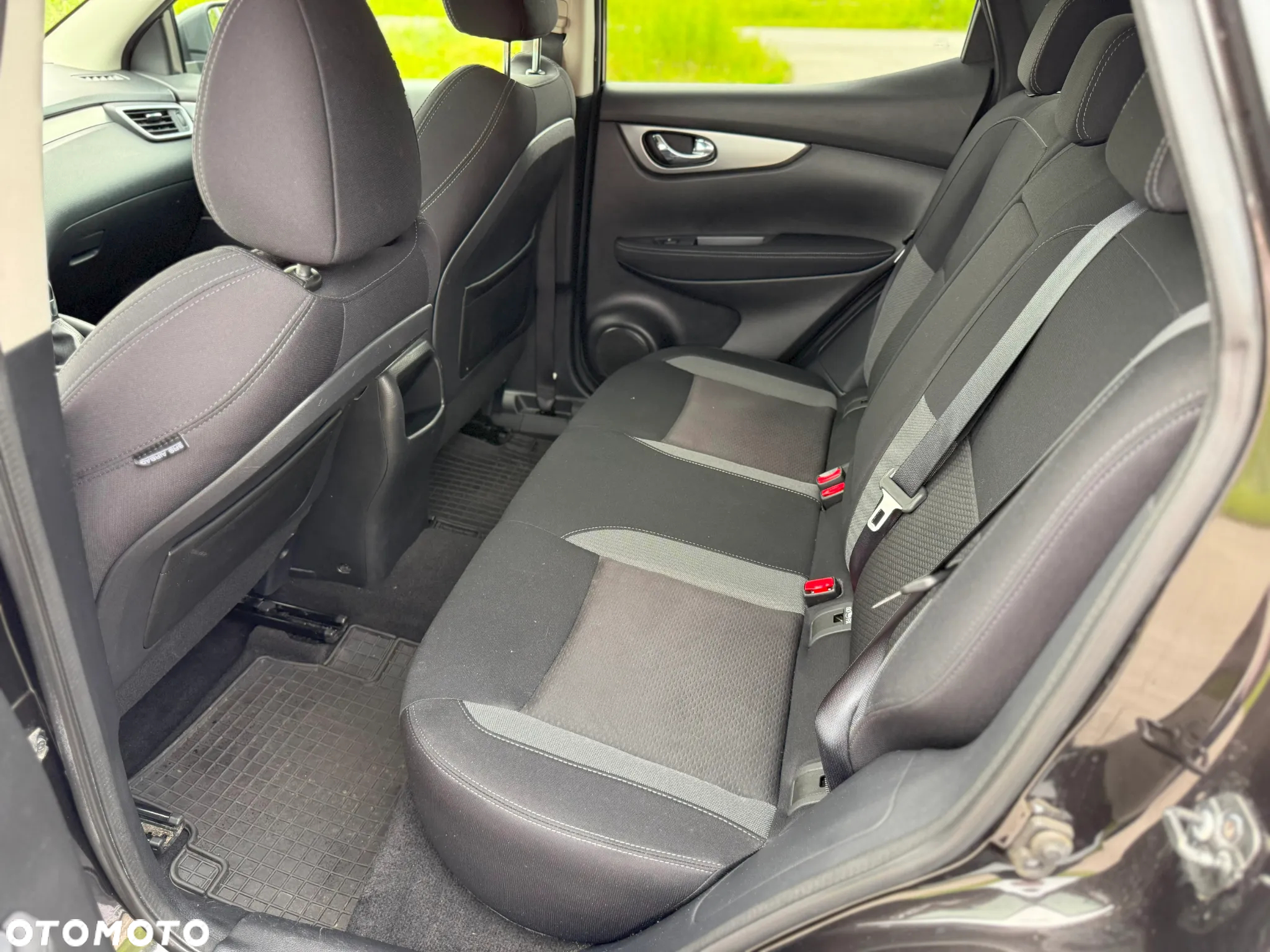 Nissan Qashqai 1.2 DIG-T Acenta Xtronic EU6 - 18