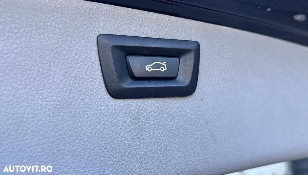 BMW Seria 3 ver-330i-xdrive-aut-advantage - 28