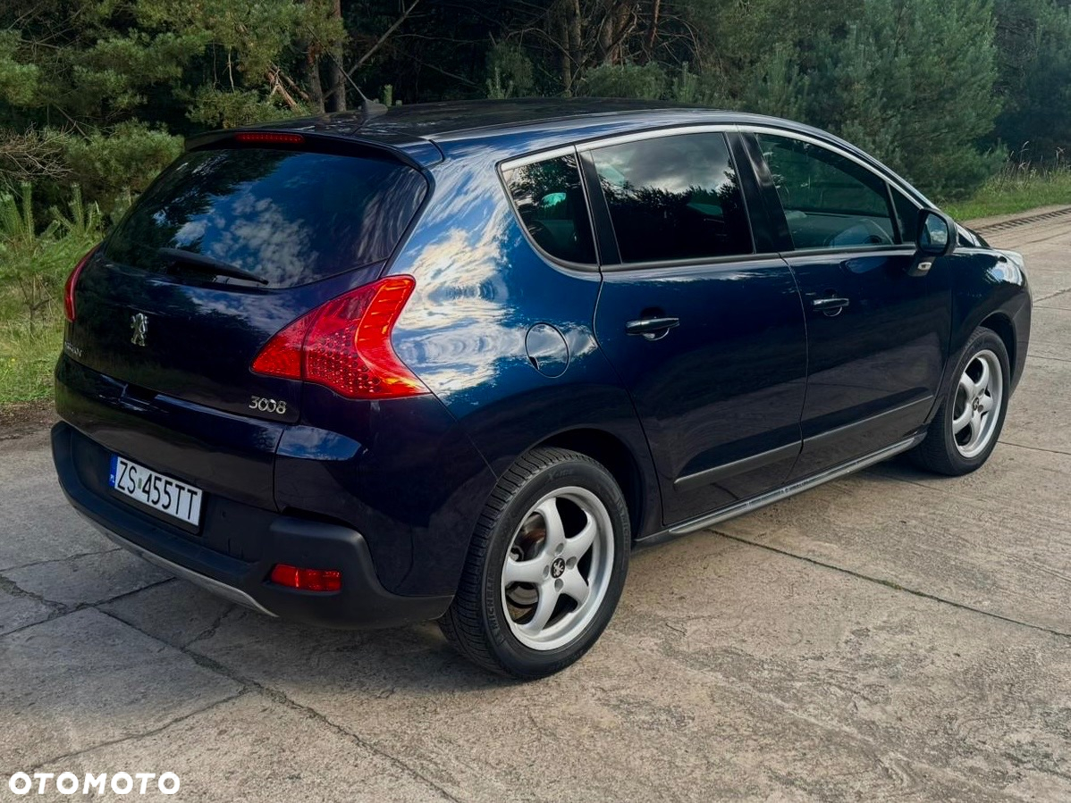 Peugeot 3008 1.6 Premium - 7