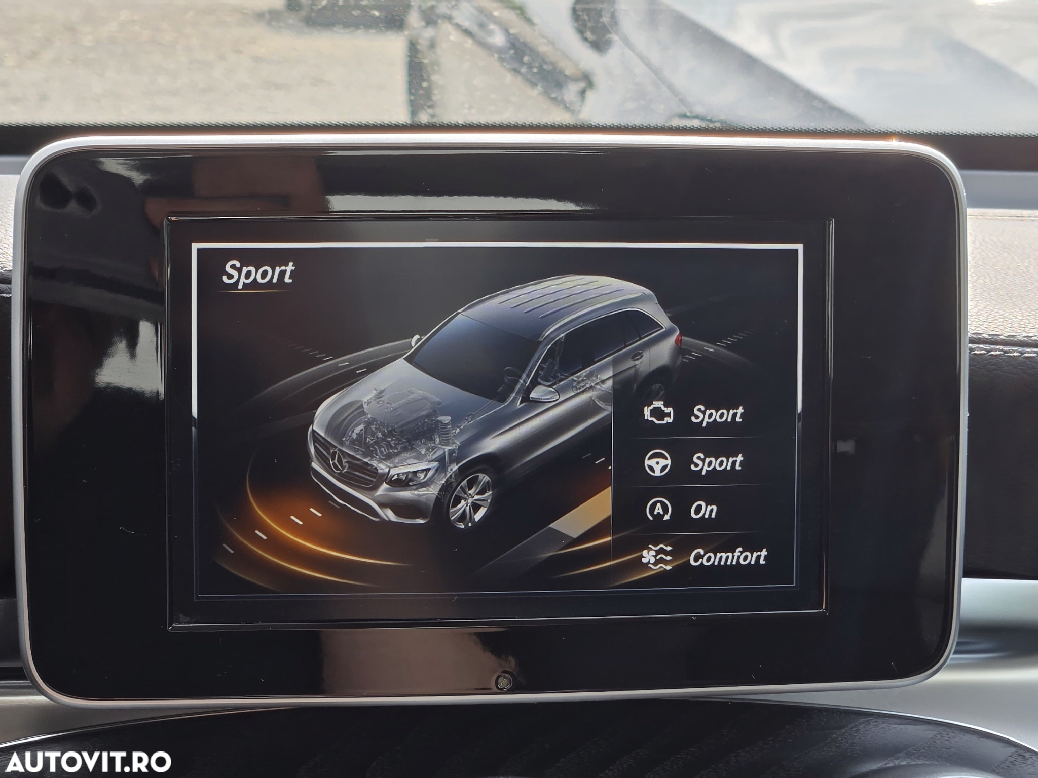 Mercedes-Benz GLC 220 d 4Matic 9G-TRONIC Exclusive - 12