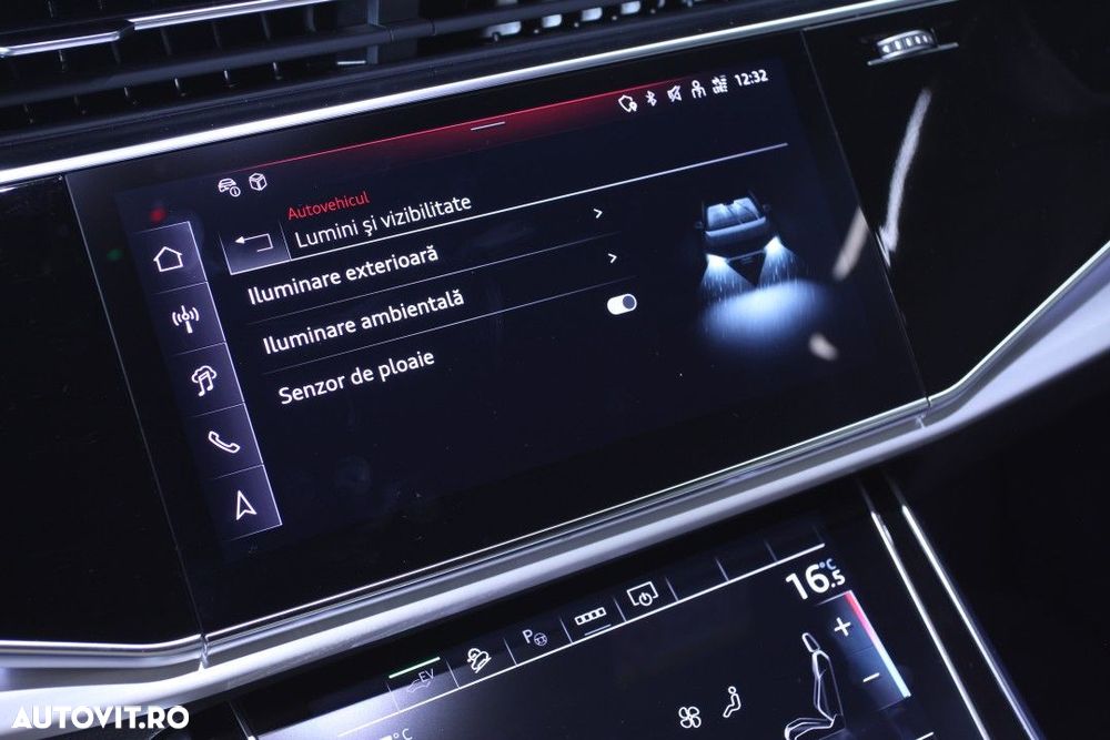 Audi Q8 - 32