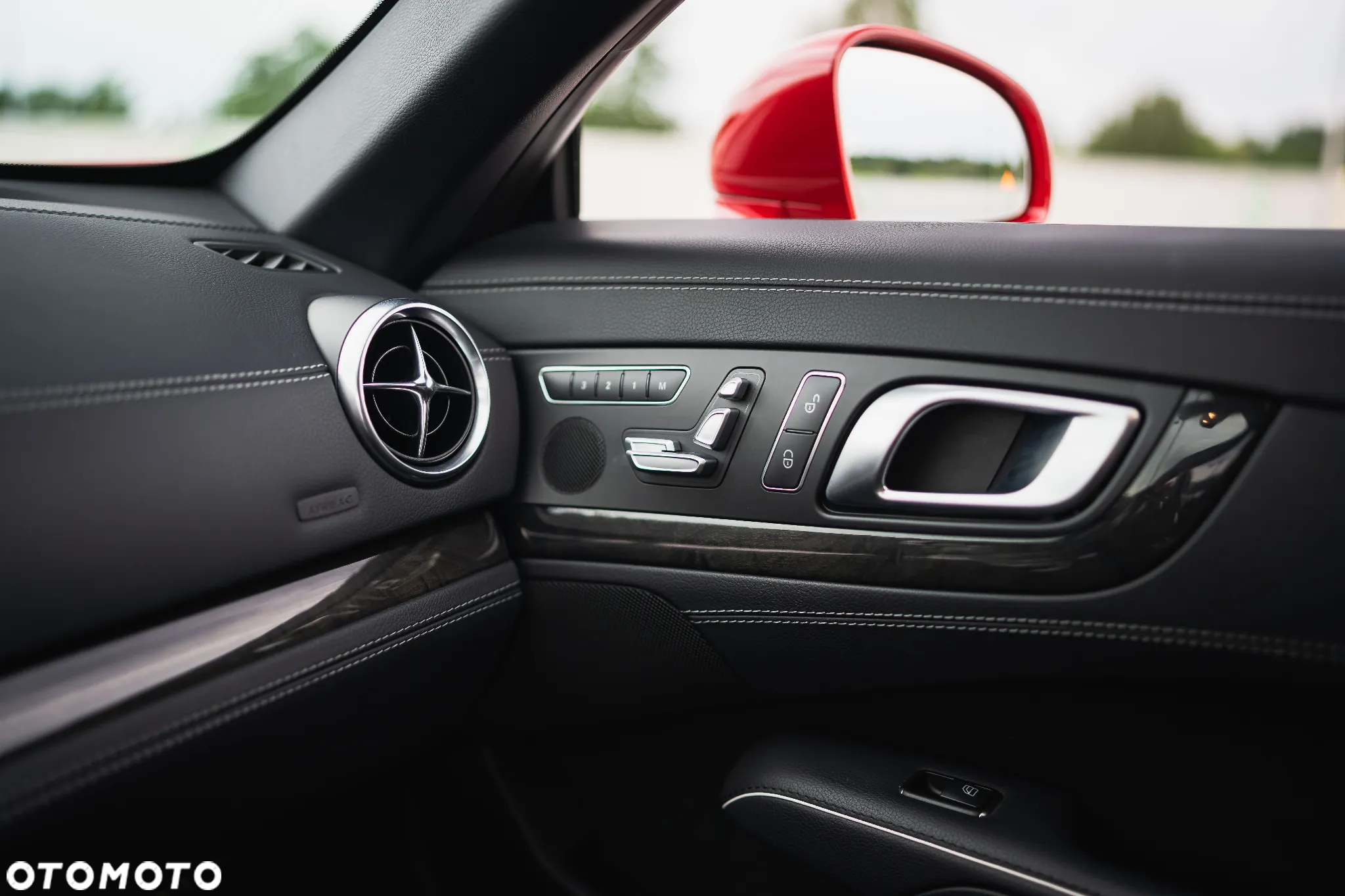 Mercedes-Benz SL 350 BlueEff - 27