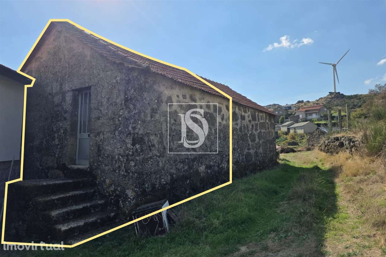 Moradia para Restaurar T1 Venda em Guardão,Tondela - Grande imagem: 5/8