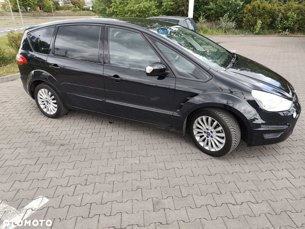 Ford S-Max 2.0 TDCi DPF Champions Edition - 4