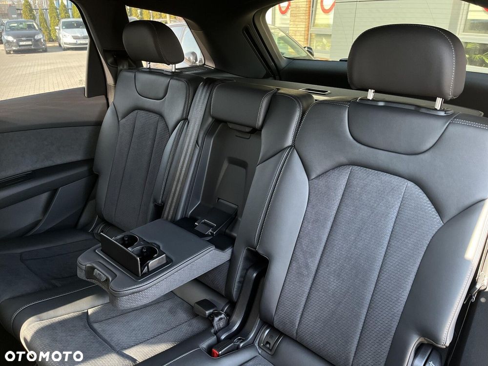 Audi Q7 - 16