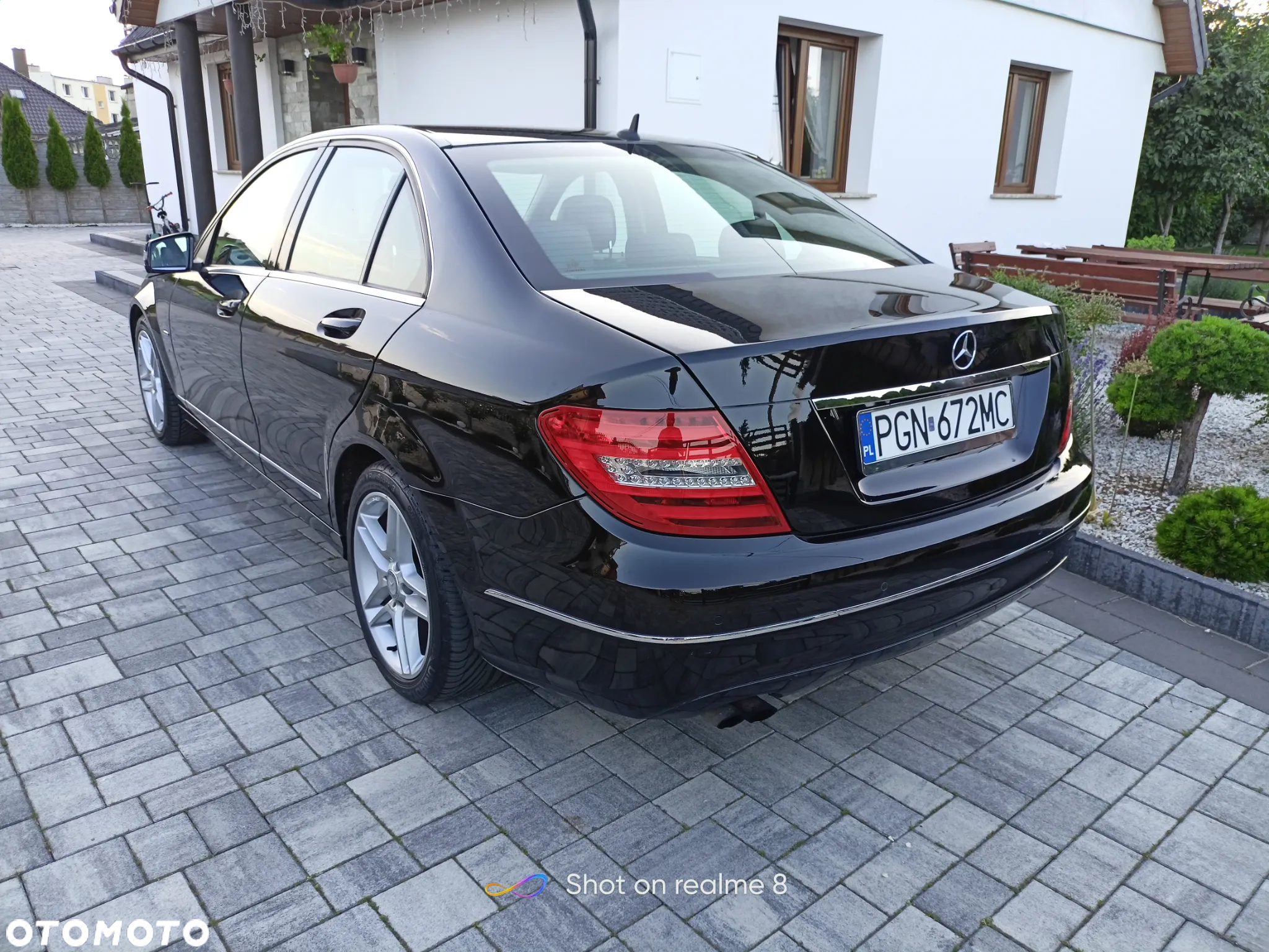 Mercedes-Benz Klasa C 180 CGI BlueEff Avantgarde - 25