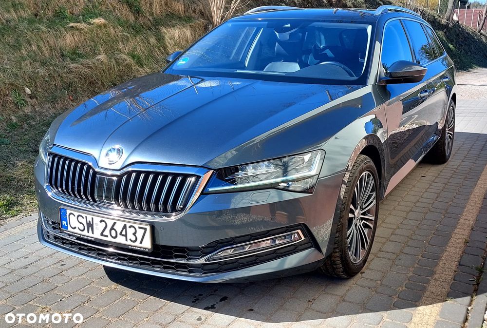 Skoda Superb 2.0 TDI DSG Premium Edition - 1