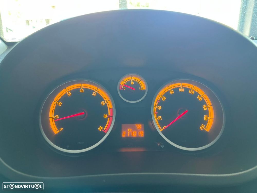 Opel Corsa 1.2 Enjoy S/S - 28