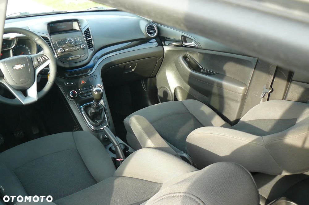 Chevrolet Orlando - 11