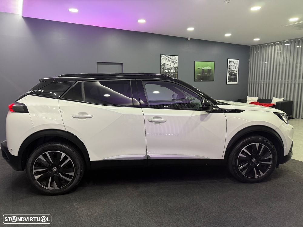 Peugeot 2008 PureTech 155 EAT8 GT Pack - 33