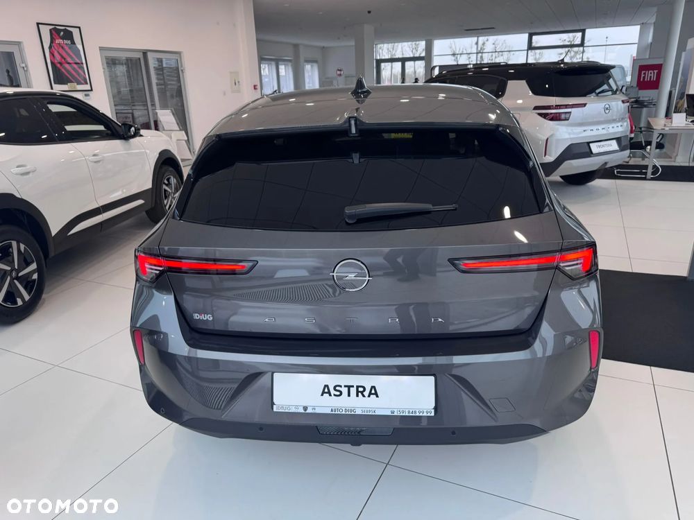 Opel Astra 1.2 T Edition S&S - 8