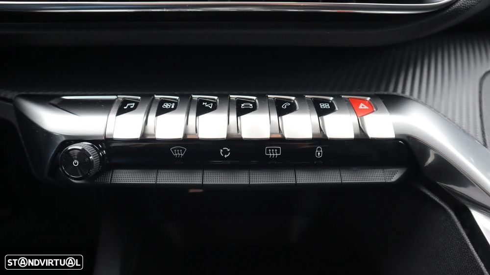 Peugeot 3008 1.6 BlueHDi Style EAT6 - 12