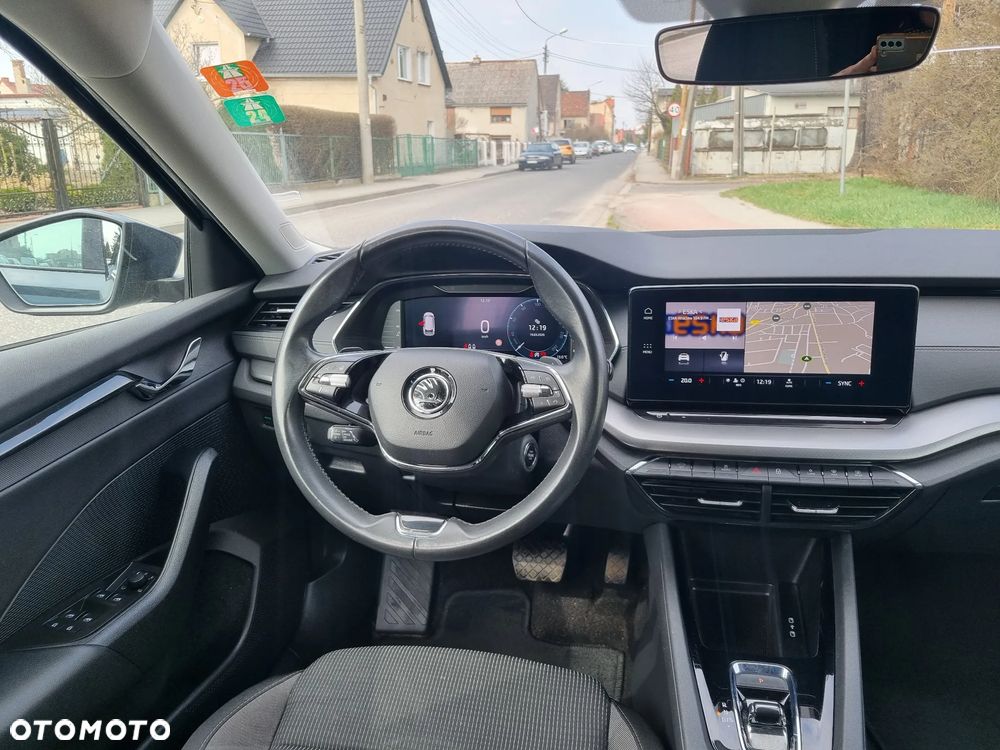 Skoda Octavia 2.0 TDI DSG Exclusive Plus - 14