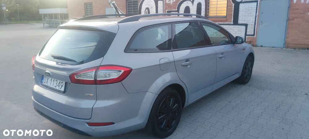 Ford Mondeo - 18