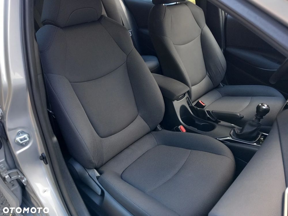 Toyota Corolla 1.5 Active - 27